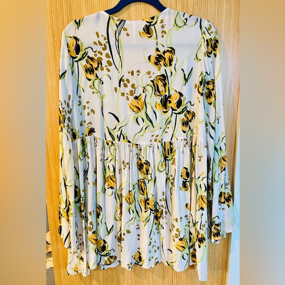 Free People Garden Fresh Summer Blouse - Picture 2 of 7